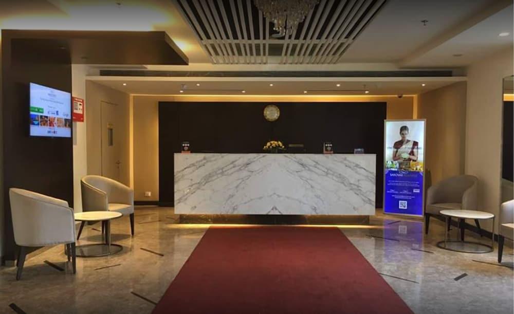 Deventure Sarovar Portico Kapashera, New Delhi Εξωτερικό φωτογραφία