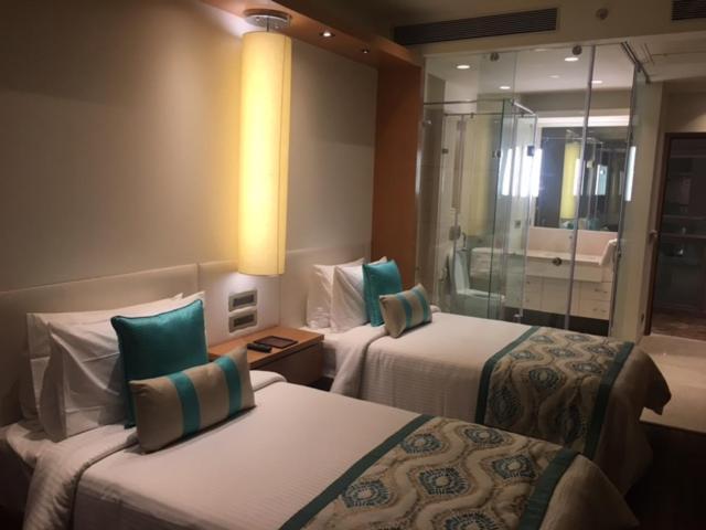 Deventure Sarovar Portico Kapashera, New Delhi Εξωτερικό φωτογραφία