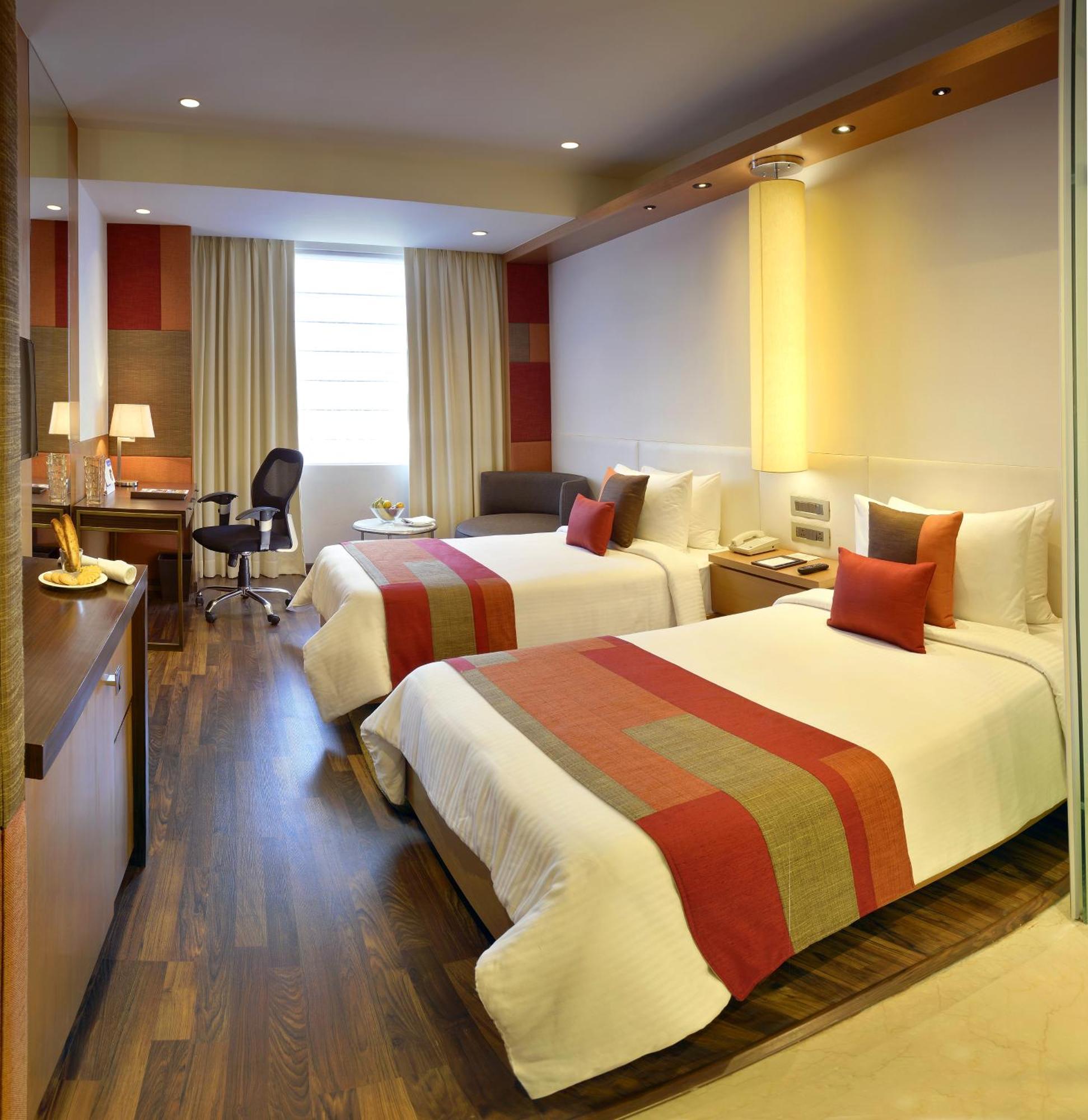 Deventure Sarovar Portico Kapashera, New Delhi Εξωτερικό φωτογραφία