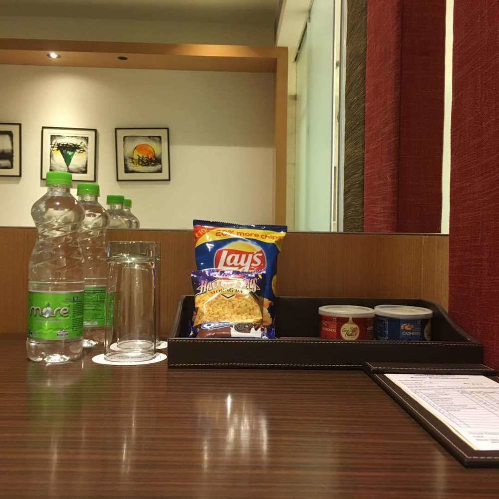 Deventure Sarovar Portico Kapashera, New Delhi Εξωτερικό φωτογραφία